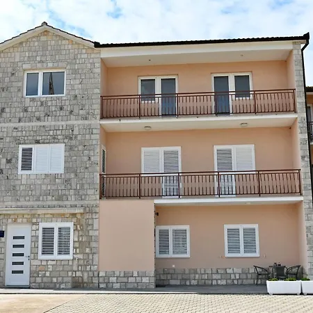 Golden Neretva Apartamento Metković